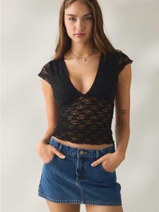 Kimchi Blue Tops - Kimchi Blue Black Lace V-Neck Crop Top